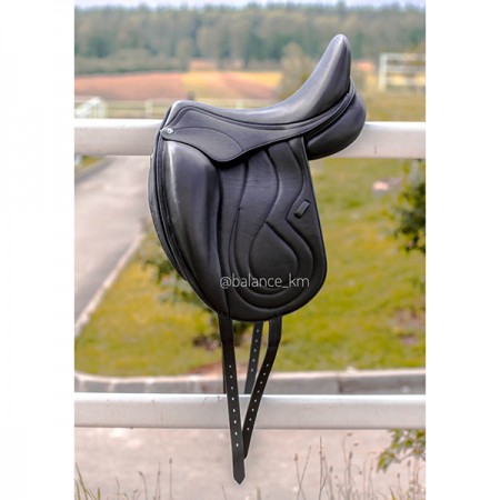 Седло выездковое СОФТ ЛЕ ZNAK Black (ЗНАК)